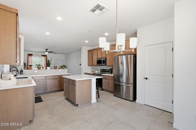 17015 W BUTLER Avenue, Waddell, AZ 85355
