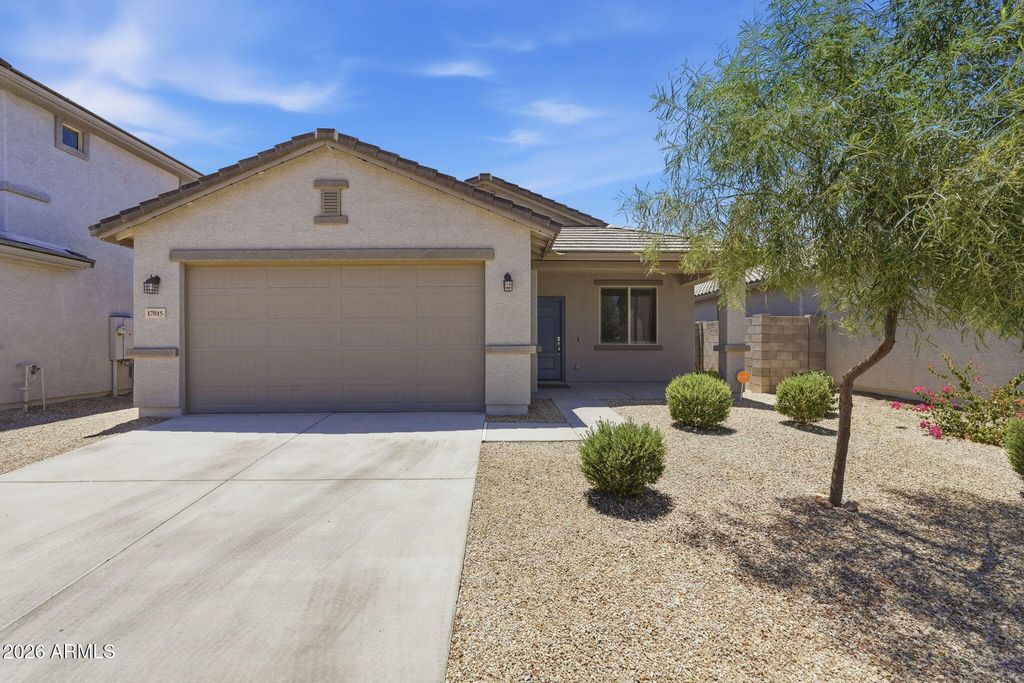 17015 W BUTLER Avenue, Waddell, AZ 85355