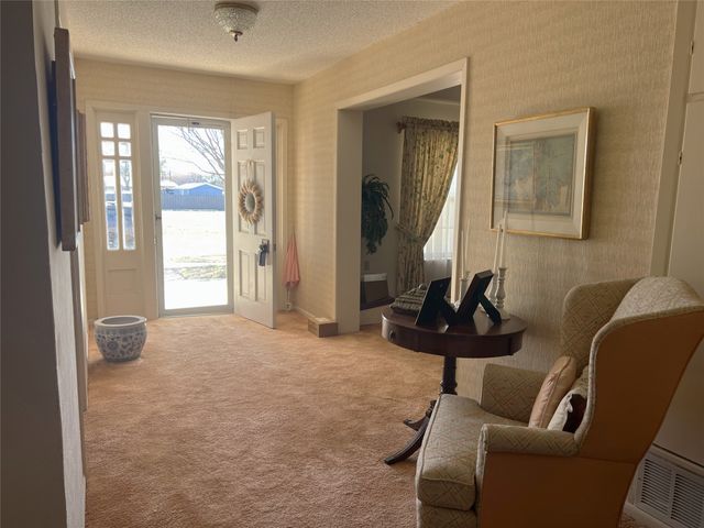 316 E Spring Street, Henrietta, TX 76365