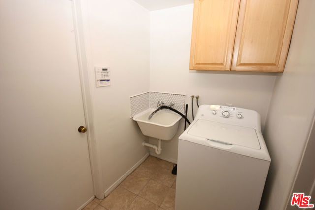 2766 Dunleer Place, Los Angeles, CA 90064