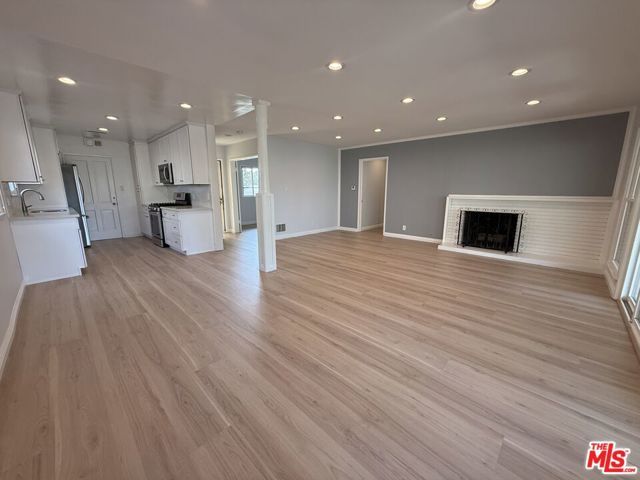 2766 Dunleer Place, Los Angeles, CA 90064