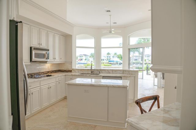 2435 SNOOK Trail, Palm Beach Gardens, FL 33410
