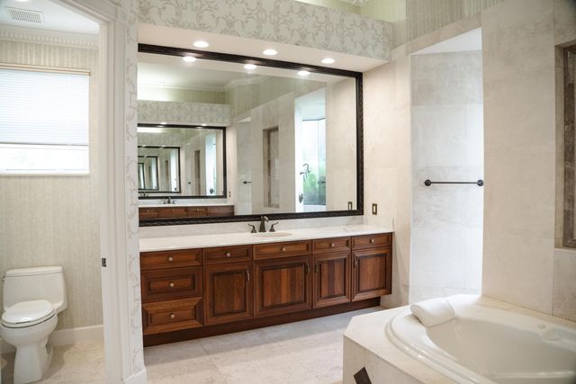 2435 SNOOK Trail, Palm Beach Gardens, FL 33410