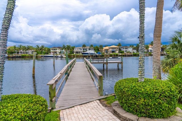2435 SNOOK Trail, Palm Beach Gardens, FL 33410