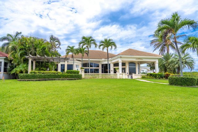 2435 SNOOK Trail, Palm Beach Gardens, FL 33410