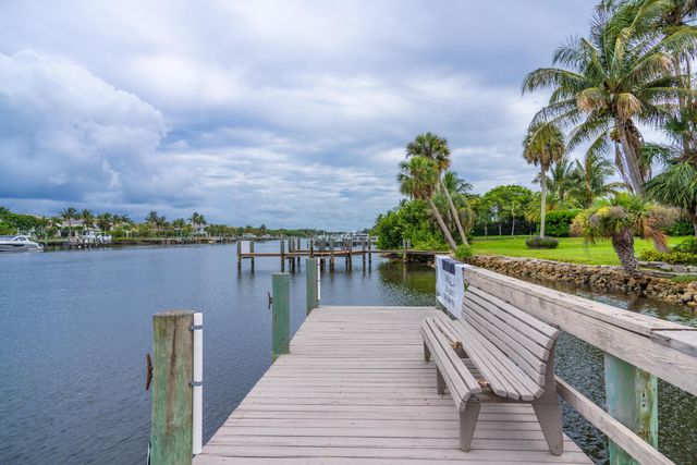 2435 SNOOK Trail, Palm Beach Gardens, FL 33410