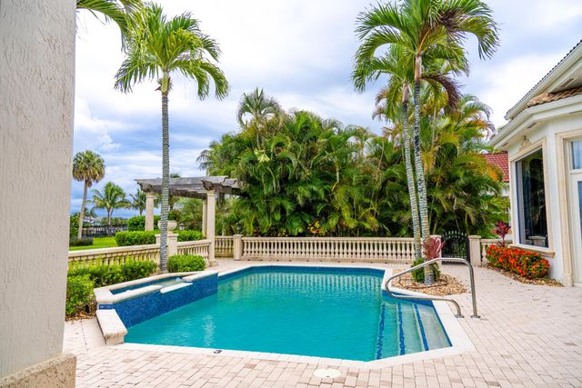 2435 SNOOK Trail, Palm Beach Gardens, FL 33410