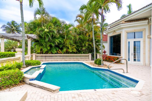 2435 SNOOK Trail, Palm Beach Gardens, FL 33410