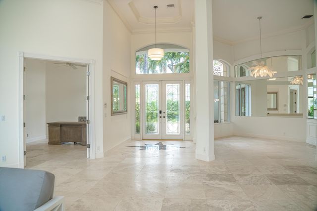 2435 SNOOK Trail, Palm Beach Gardens, FL 33410