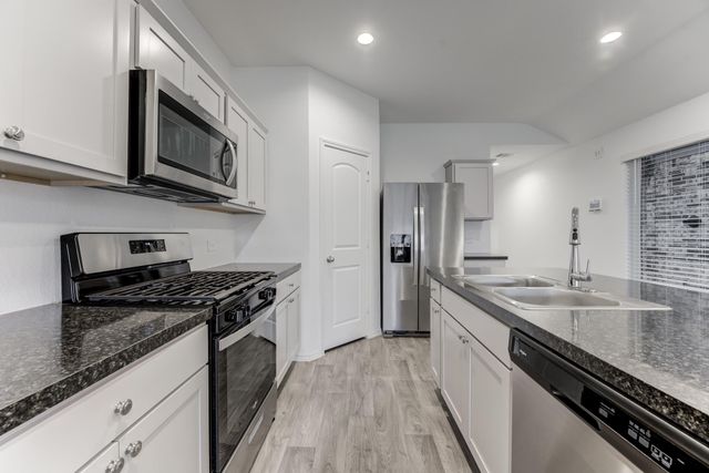 5415 Pinecliff Grove Court, Spring, TX 77373