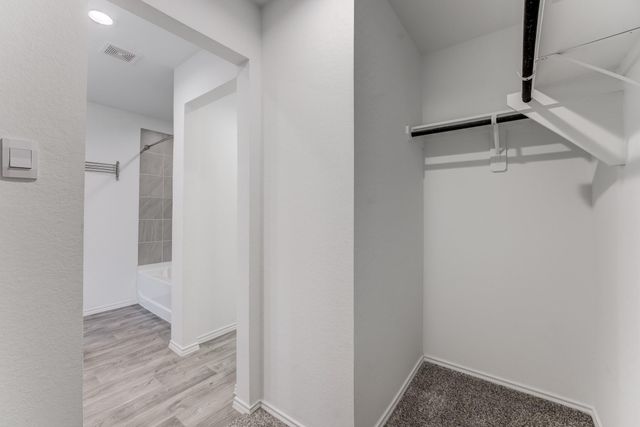 5415 Pinecliff Grove Court, Spring, TX 77373