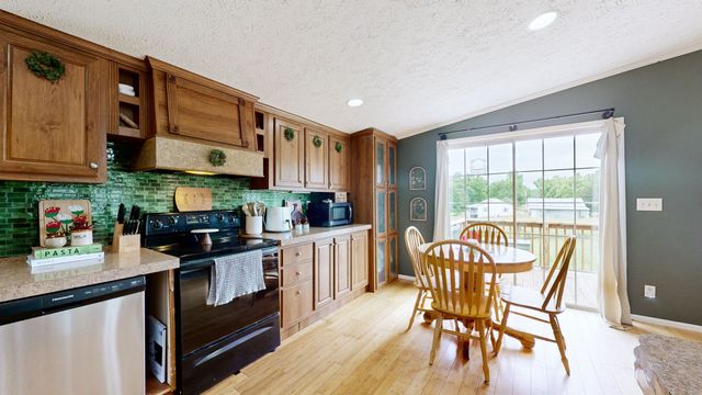 133 Cleveland Rd, Wartrace, TN 37183