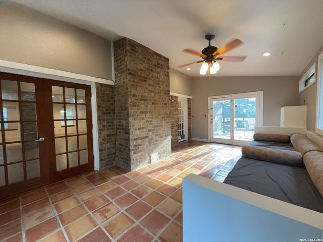19739 Encino Way, San Antonio, TX 78259