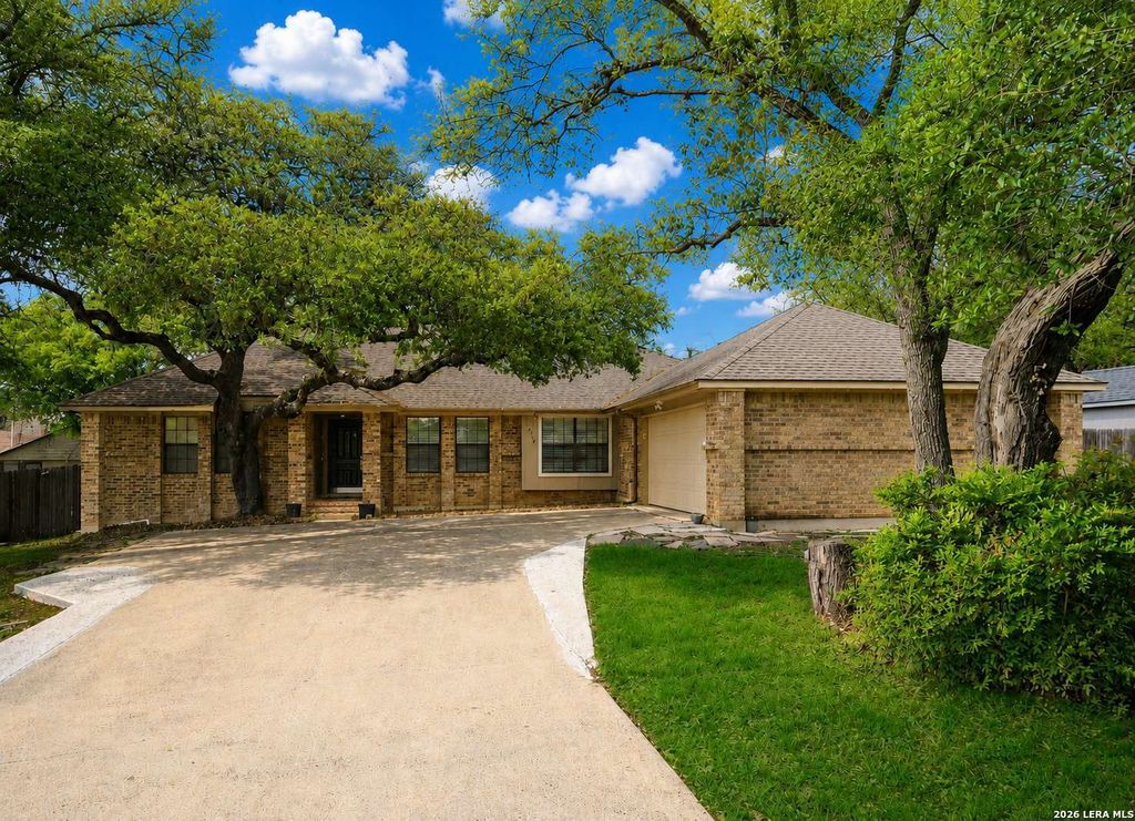 19739 Encino Way, San Antonio, TX 78259