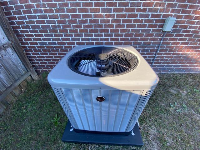 402 Wych Circle, Crestview, FL 32536