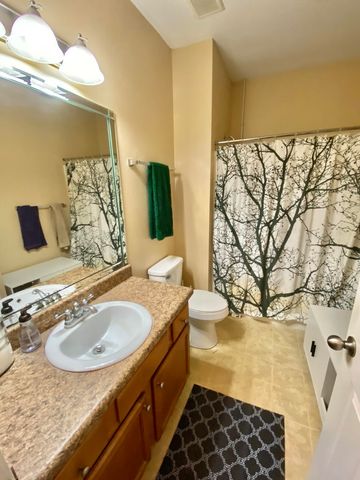 402 Wych Circle, Crestview, FL 32536