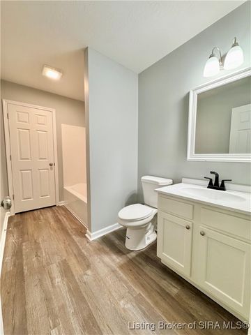 364 Oak Street, Austin, IN 47102