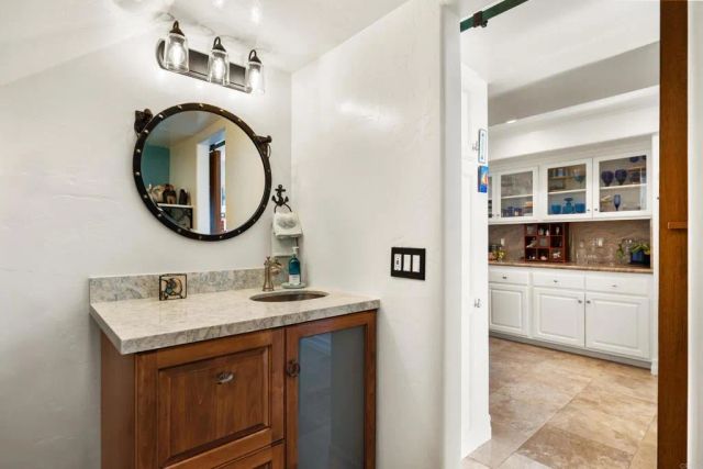 25952 View Point Drive West 9, Dana Point, CA 92624