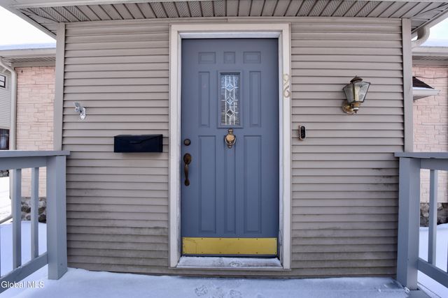 96 6th Avenue, Gloversville, NY 12078