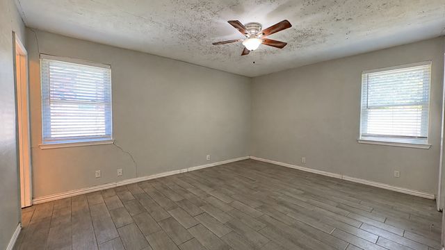 809 Memorial Drive, Wylie, TX 75098