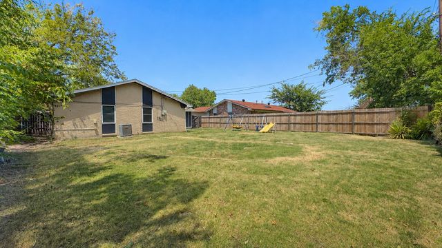 809 Memorial Drive, Wylie, TX 75098