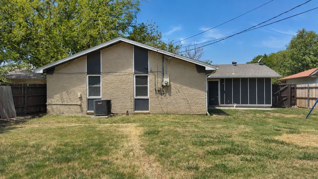 809 Memorial Drive, Wylie, TX 75098