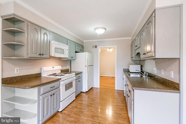 2012 FRIENDSHIP LN, Falls Church, VA 22043