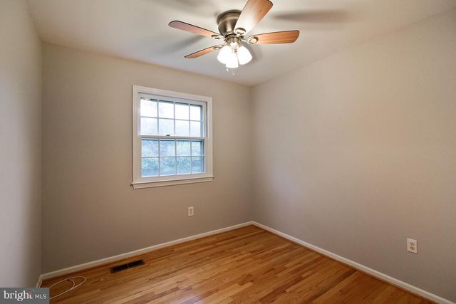 2012 FRIENDSHIP LN, Falls Church, VA 22043