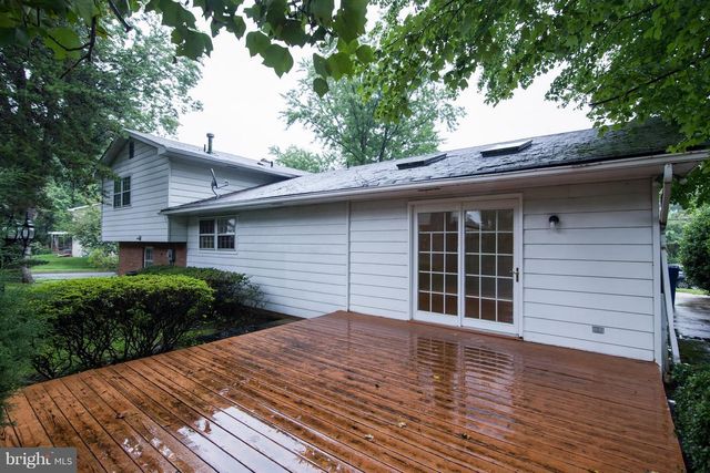 2012 FRIENDSHIP LN, Falls Church, VA 22043