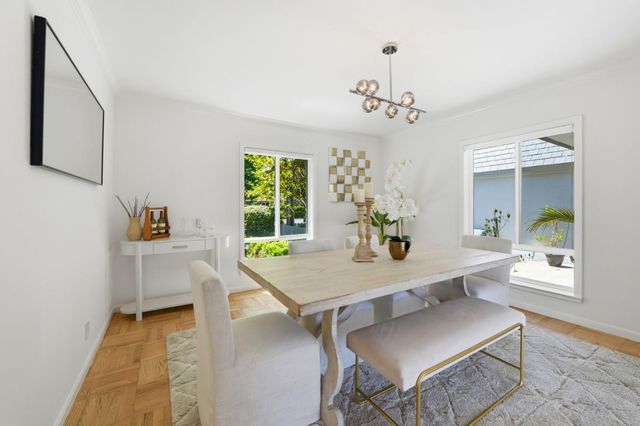 2140 Carmelita Avenue, Hillsborough, CA 94010