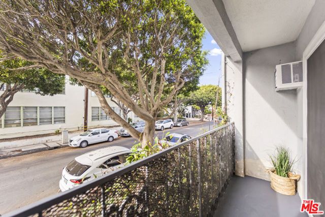 2901 4th Street 103, Santa Monica, CA 90405