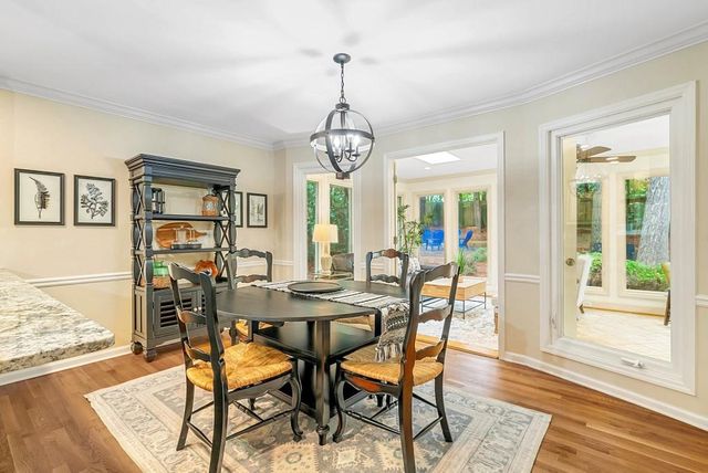 450 W Spalding Drive, Sandy Springs, GA 30328