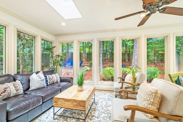 450 W Spalding Drive, Sandy Springs, GA 30328