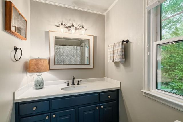 450 W Spalding Drive, Sandy Springs, GA 30328