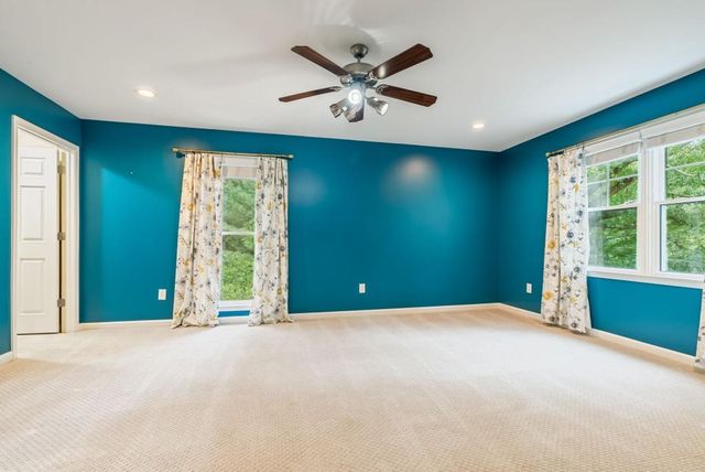 450 W Spalding Drive, Sandy Springs, GA 30328