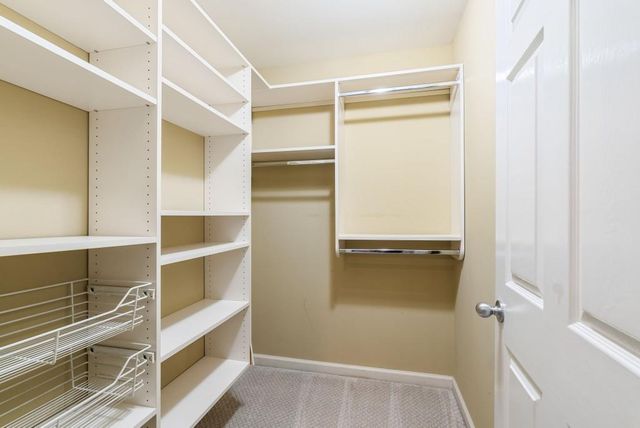 450 W Spalding Drive, Sandy Springs, GA 30328