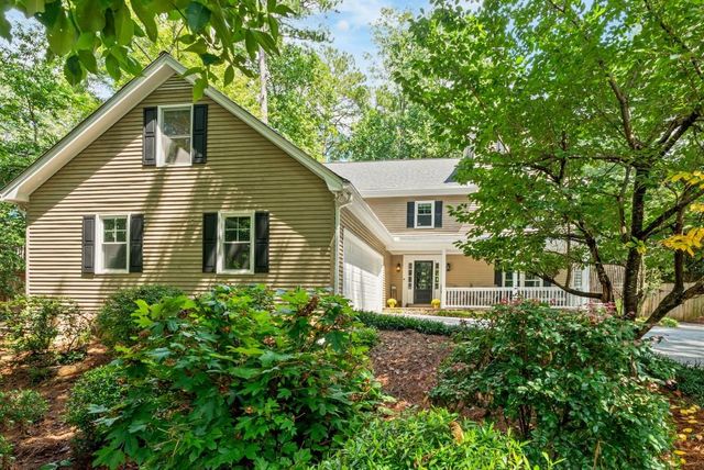 450 W Spalding Drive, Sandy Springs, GA 30328