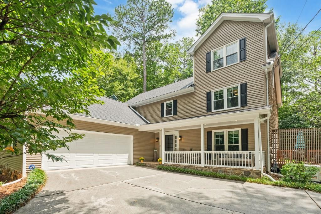 450 W Spalding Drive, Sandy Springs, GA 30328