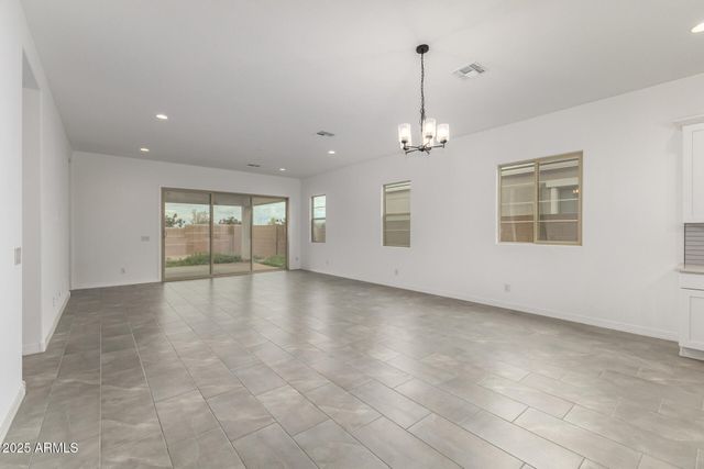 11662 W LUXTON Lane, Avondale, AZ 85323