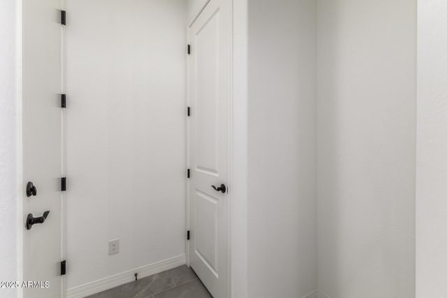 11662 W LUXTON Lane, Avondale, AZ 85323