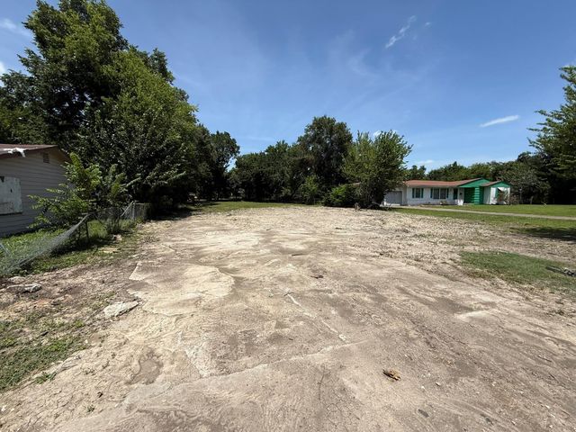 5021 Wilmington Street, Houston, TX 77033