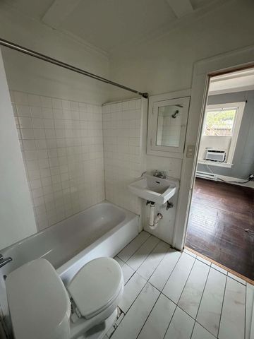 1302 W Bell Street 1, Houston, TX 77019