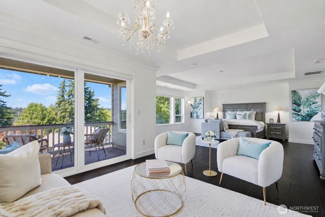 11022 SE 61st Place, Bellevue, WA 98006