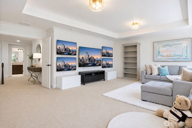 11022 SE 61st Place, Bellevue, WA 98006