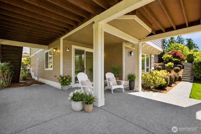11022 SE 61st Place, Bellevue, WA 98006