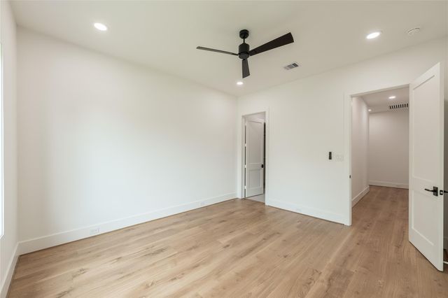 7006 Schiller Street, Houston, TX 77055