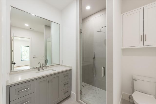 7006 Schiller Street, Houston, TX 77055