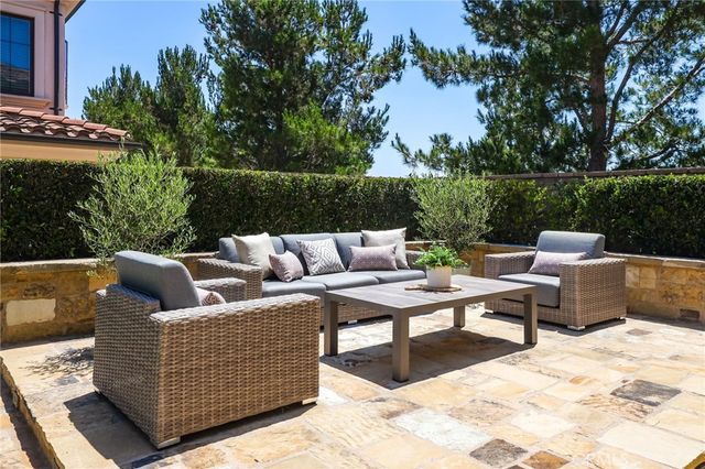 60 Copper Mine, Irvine, CA 92602