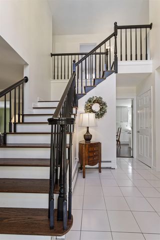 15 Kelso Drive, Bow, NH 03304