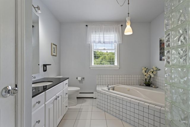 15 Kelso Drive, Bow, NH 03304